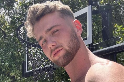 harry jowsey naked|THTHs Harry Jowsey Nearly Goes Full Frontal in IG Post